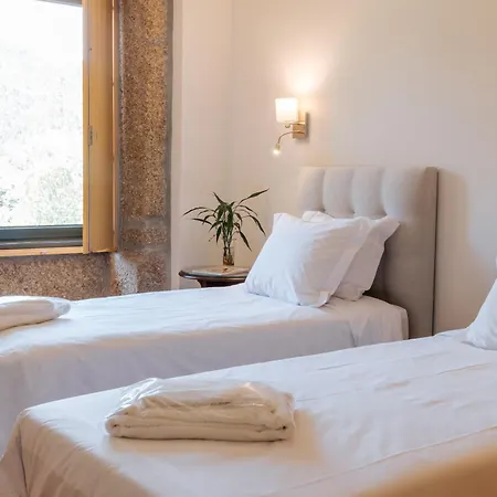 Real By Mycelia * Real (Castelo de Paiva)