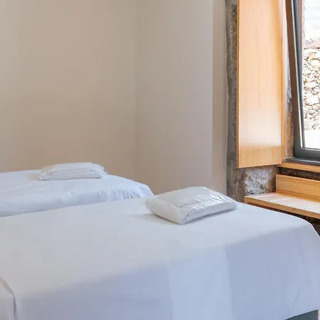 Real By Mycelia Vila Real (Castelo de Paiva)