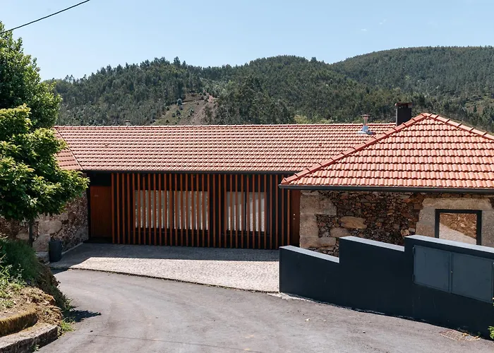 Villa Real By Mycelia Real (Castelo de Paiva)