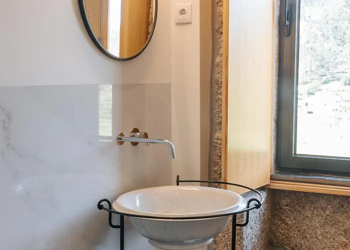 Real By Mycelia * Real (Castelo de Paiva)