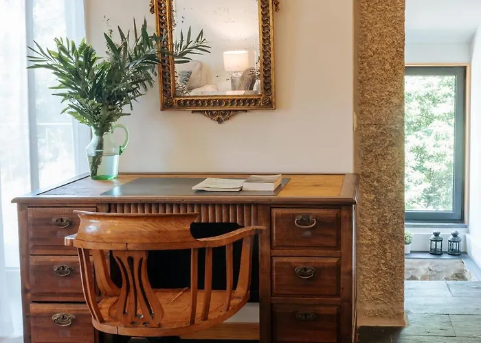 Real By Mycelia Real (Castelo de Paiva)